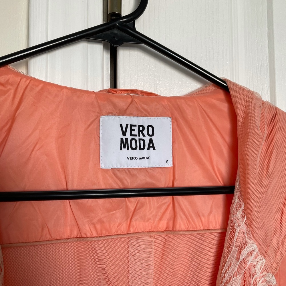 Light Weight Jacket - image 2